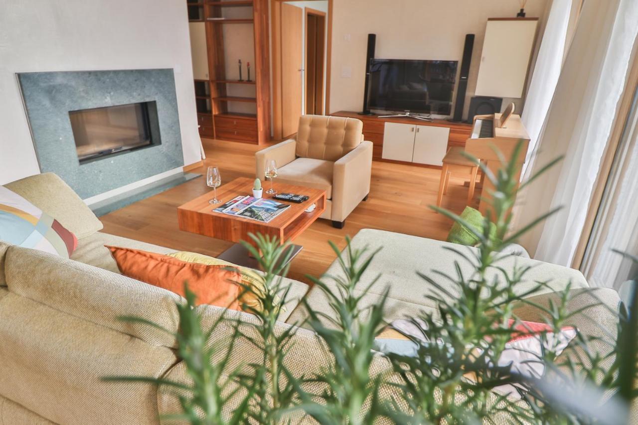 Seehaus Lake View 3-Bedroom Apartment Iseltwald Exterior foto